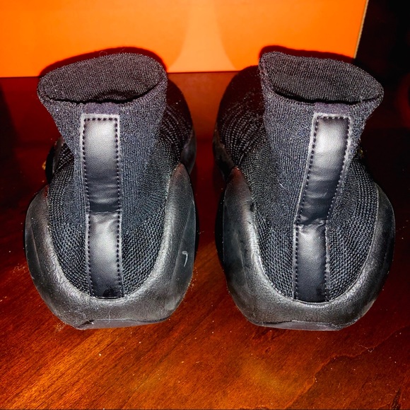 Boys Nike Flight Black Sz 5.5 Brand New - Picture 4 of 5